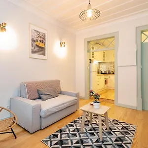 Guestready - Cosy Madalena Flat Lisboa
